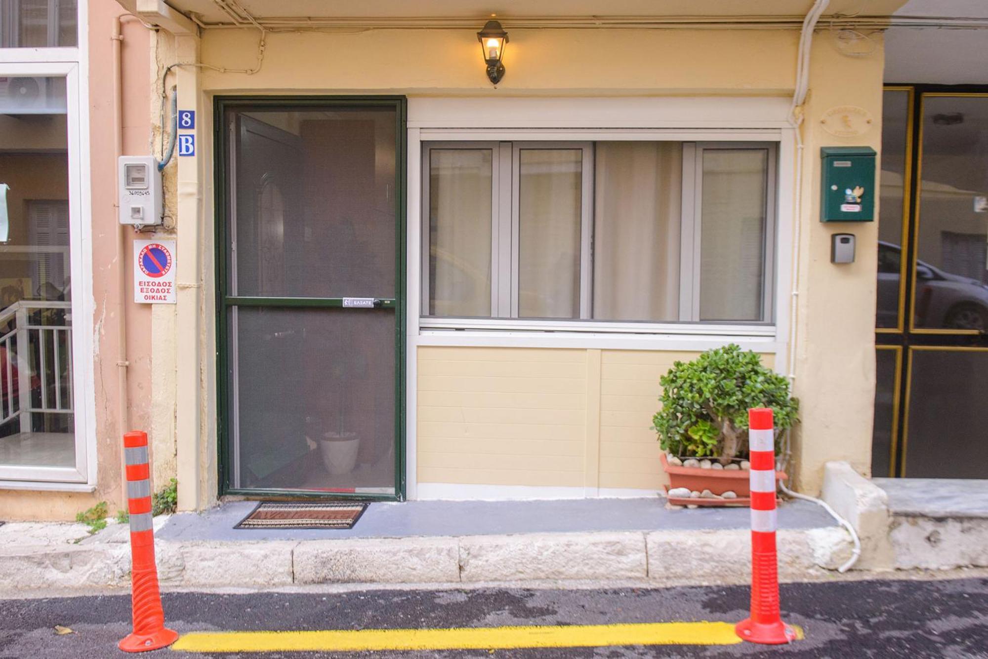 Georgia'S Studio Corfu Town Exterior foto